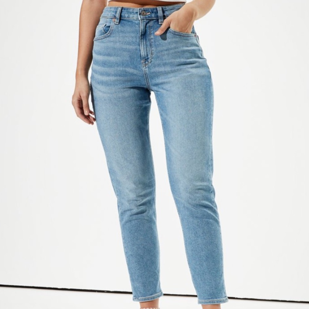 American Eagle Mom Jeans